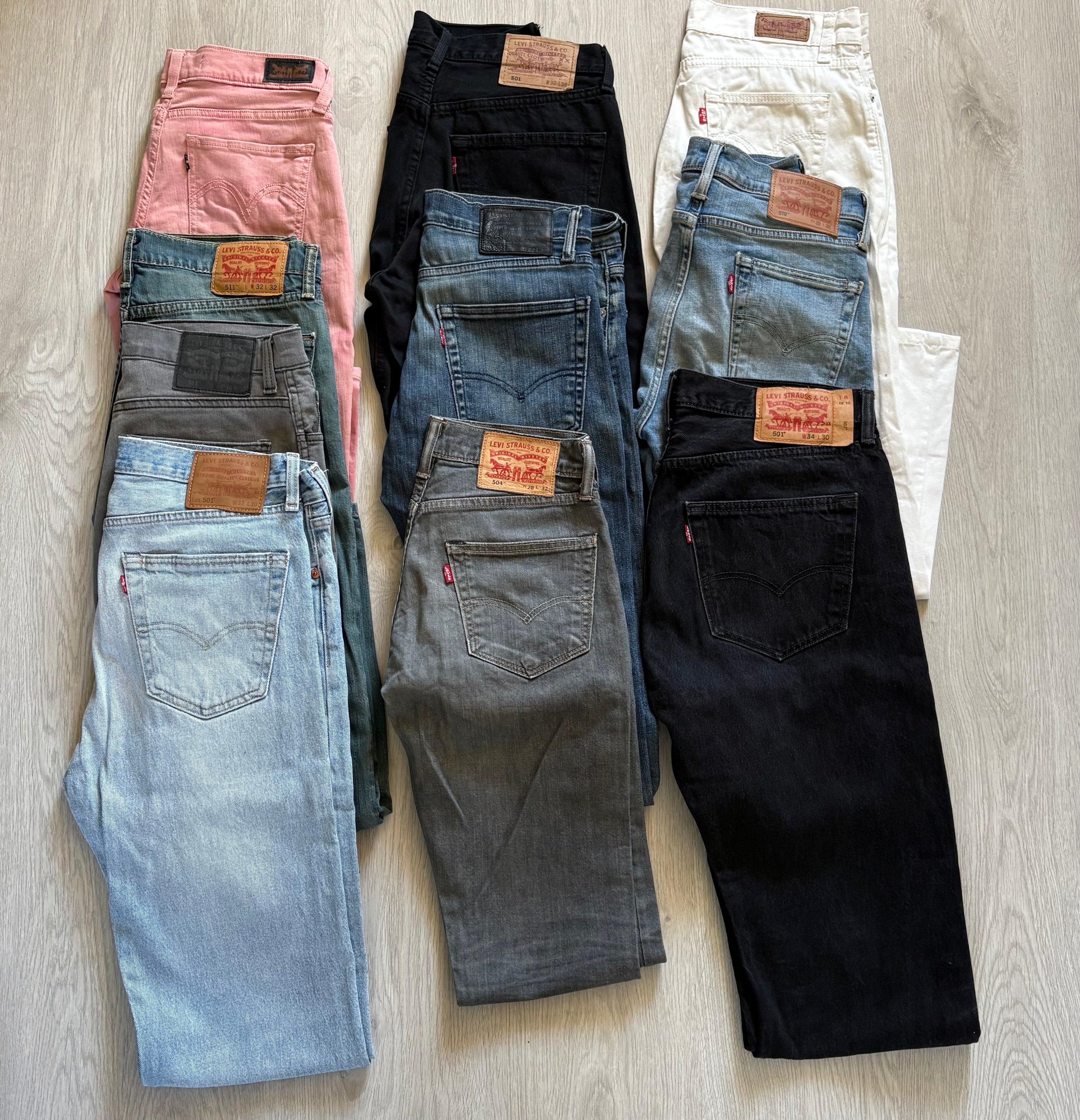 Box Jean Levi's Homme/Femme- 20 pièces