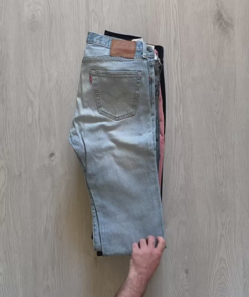 Box Jean Levi's Homme/Femme- 20 pièces